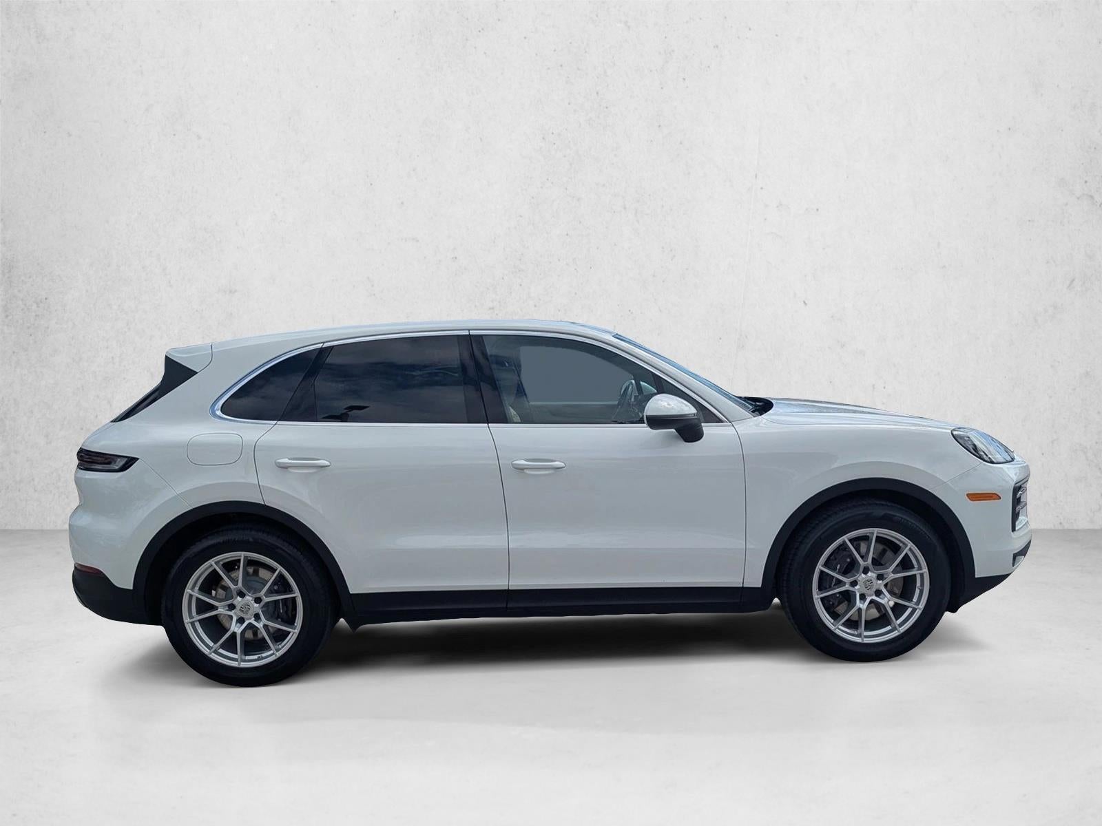 2024 Porsche Cayenne AWD