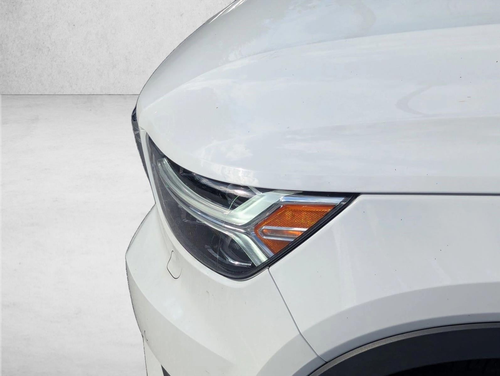 2019 Volvo XC40 T5 AWD Momentum