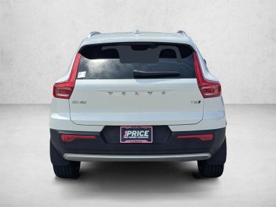 2019 Volvo XC40 T5 AWD Momentum