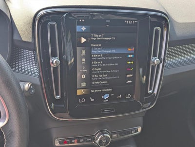 2021 Volvo XC40 T5 AWD R-Design