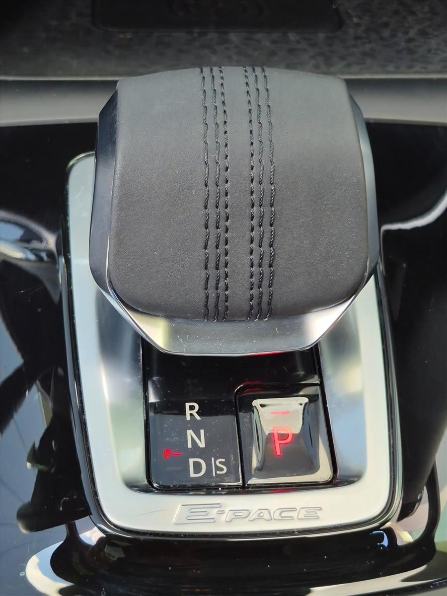 2024 Jaguar E-PACE R-Dynamic SE P250 AWD