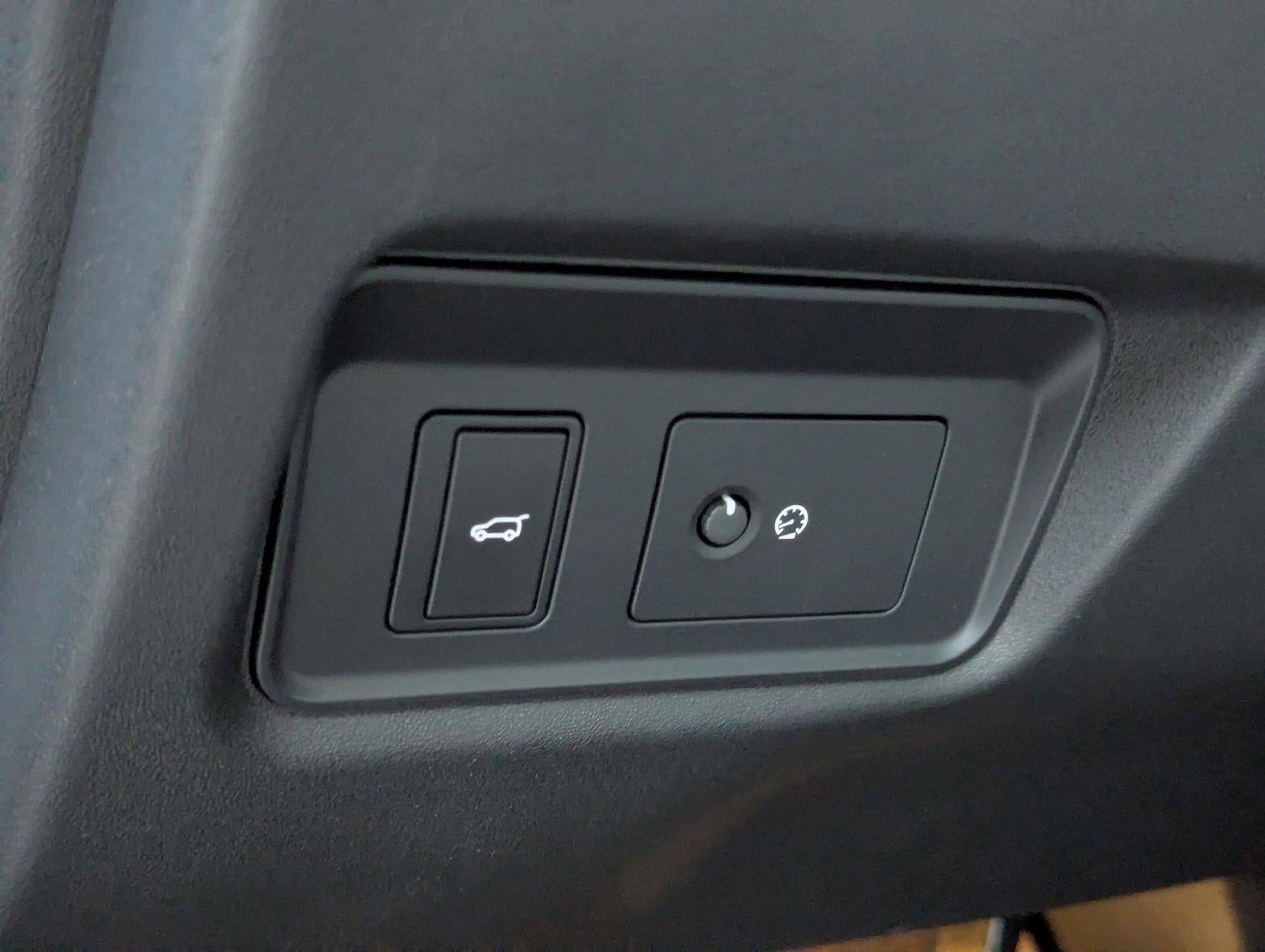 2024 Jaguar E-PACE R-Dynamic SE P250 AWD