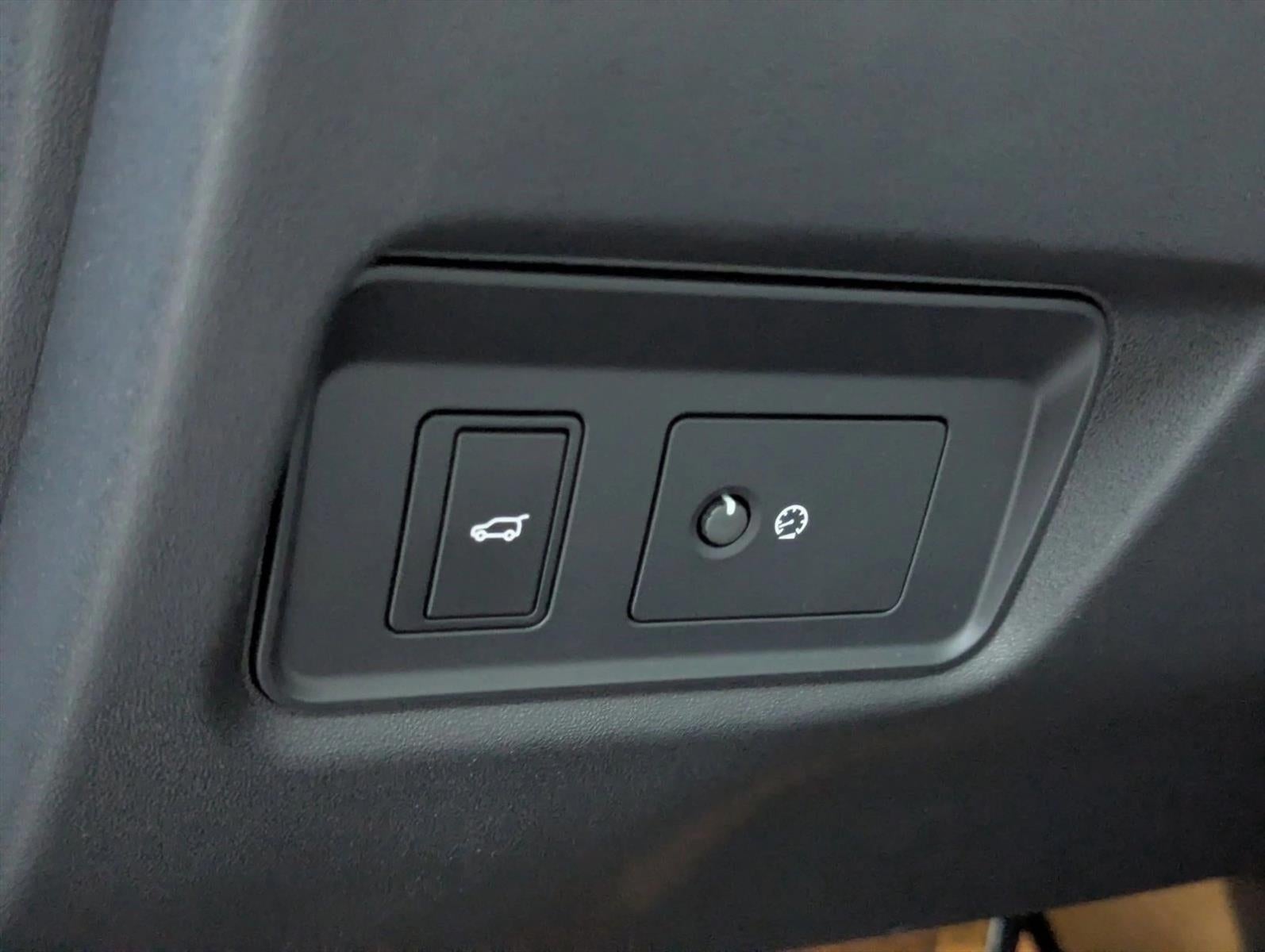 2024 Jaguar E-PACE R-Dynamic SE P250 AWD