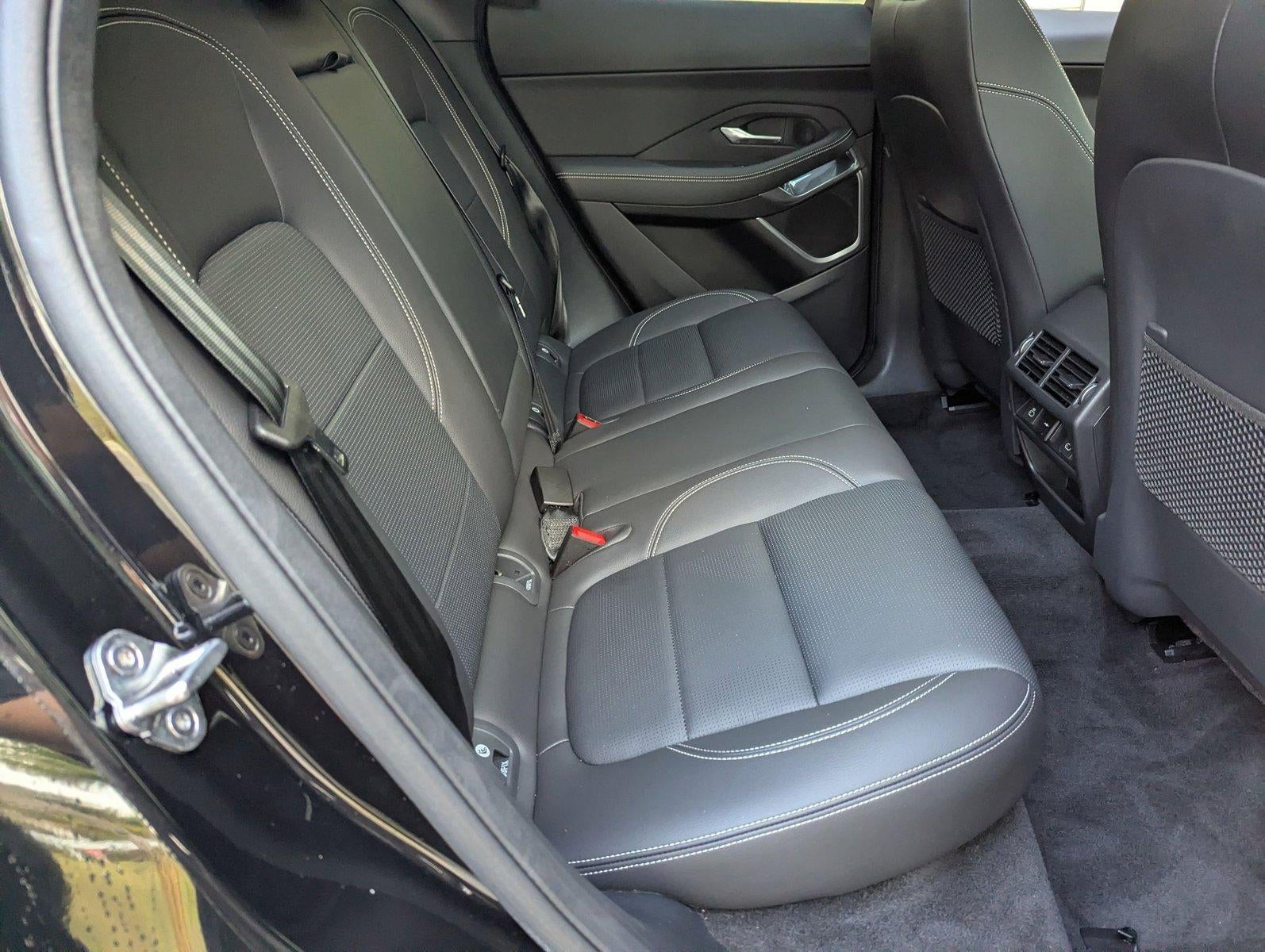 2024 Jaguar E-PACE R-Dynamic SE P250 AWD