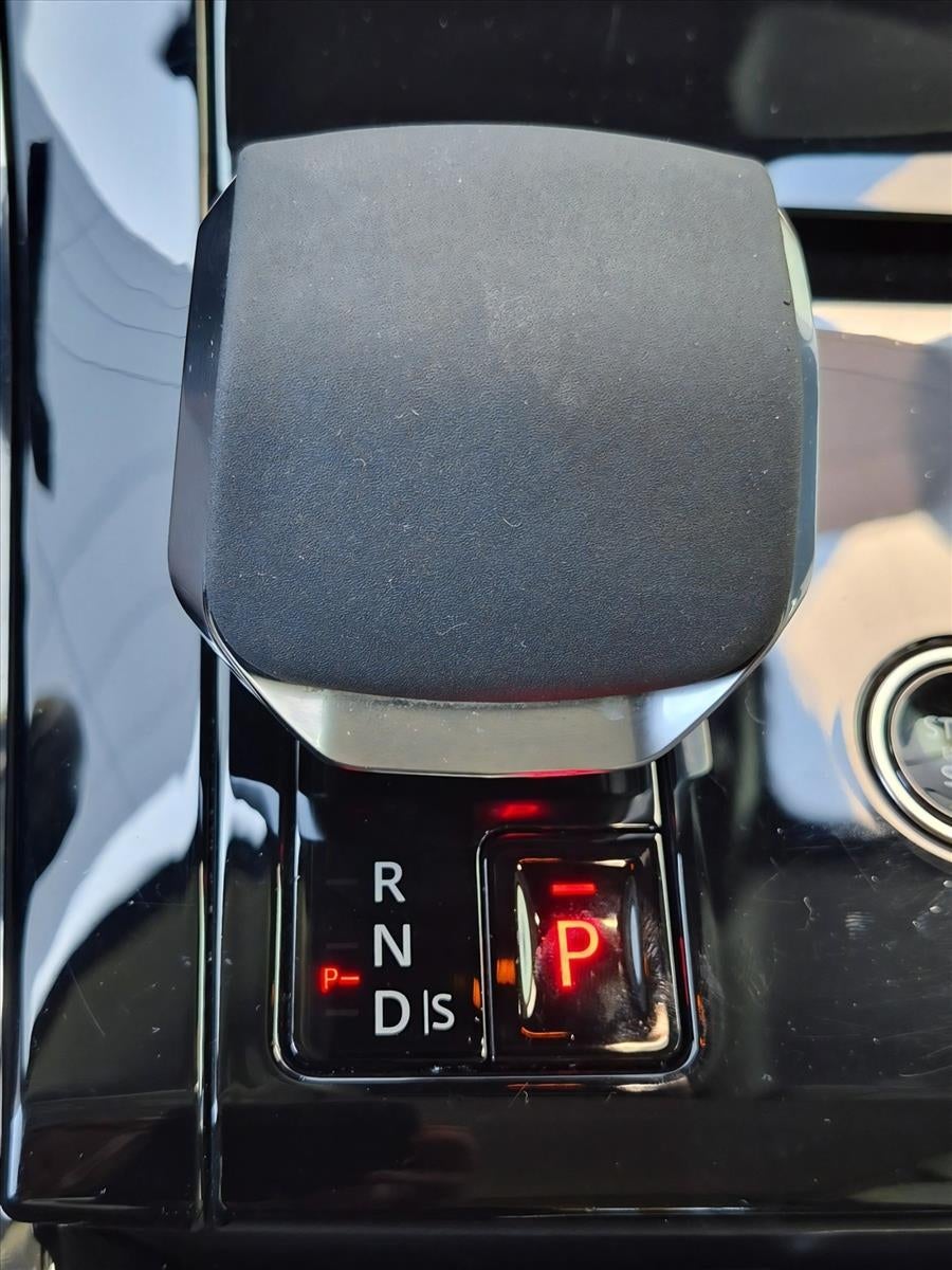 2024 Land Rover Range Rover Sport P400 Dynamic SE