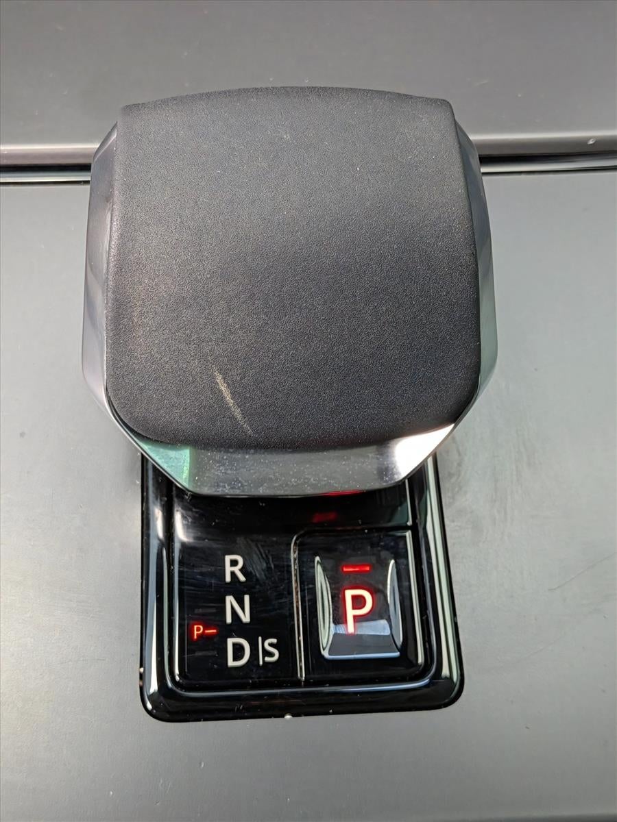 2025 Land Rover Discovery Sport S 4WD