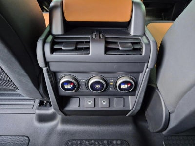 2024 Land Rover Defender 110 P400 X-Dynamic SE