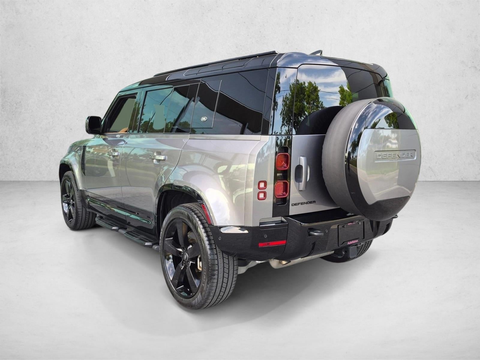 2024 Land Rover Defender 110 P400 X-Dynamic SE