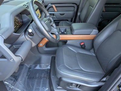 2023 Land Rover Defender 110 X-Dynamic SE AWD