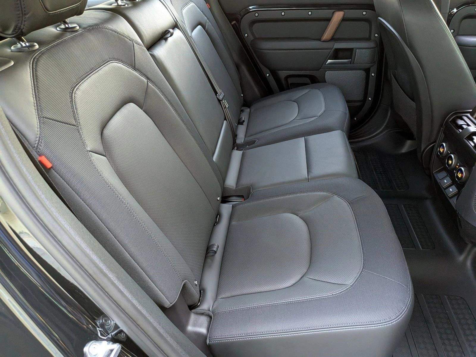 2023 Land Rover Defender 110 X-Dynamic SE AWD