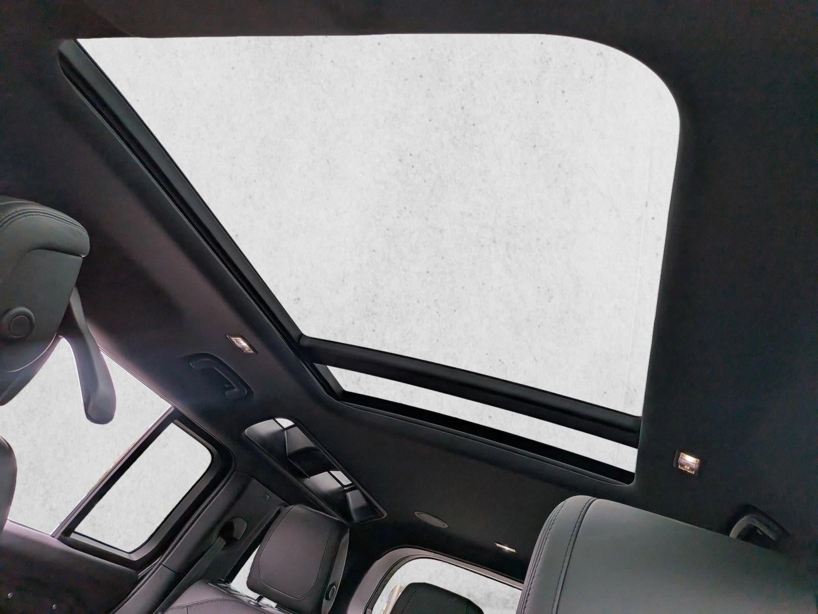 2024 Land Rover Defender 110 P525 Carpathian Edition