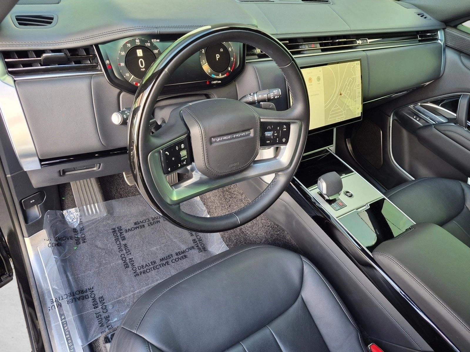 2025 Land Rover Range Rover P530 Autobiography LWB 7 Seat