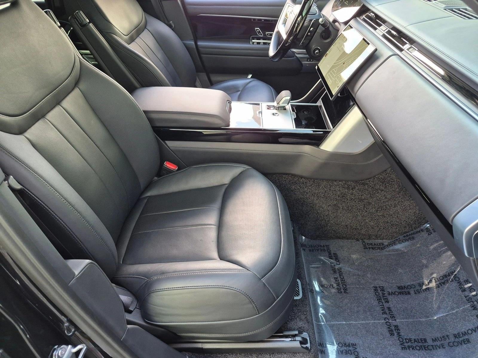 2025 Land Rover Range Rover P530 Autobiography LWB 7 Seat