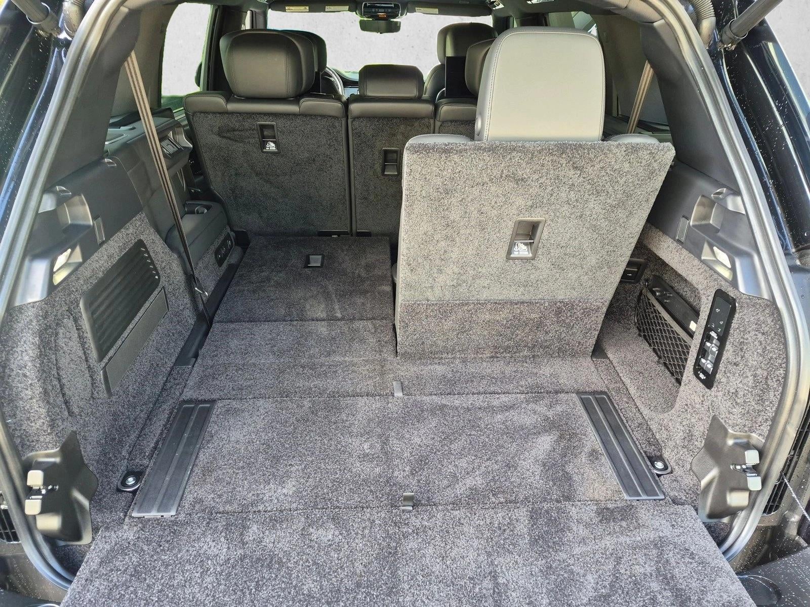 2025 Land Rover Range Rover P530 Autobiography LWB 7 Seat