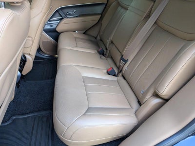 2025 Land Rover Range Rover P530 SE SWB