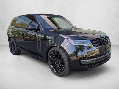 2025 Land Rover Range Rover P530 SE SWB