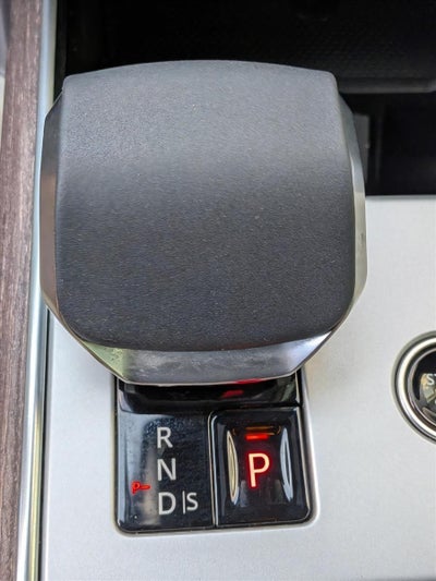 2025 Land Rover Range Rover P530 SE SWB