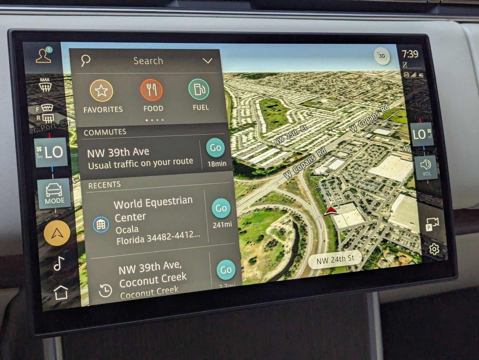 2025 Land Rover Range Rover P530 SE SWB