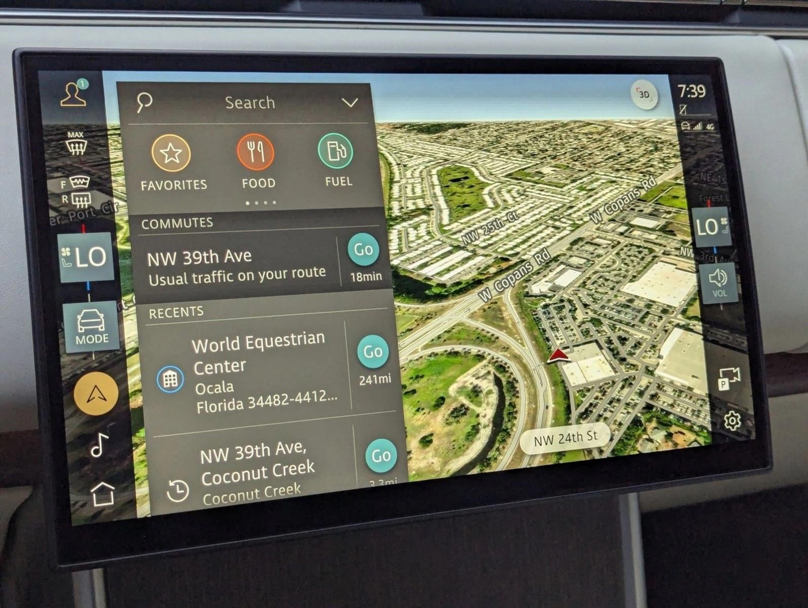 2025 Land Rover Range Rover P530 SE SWB