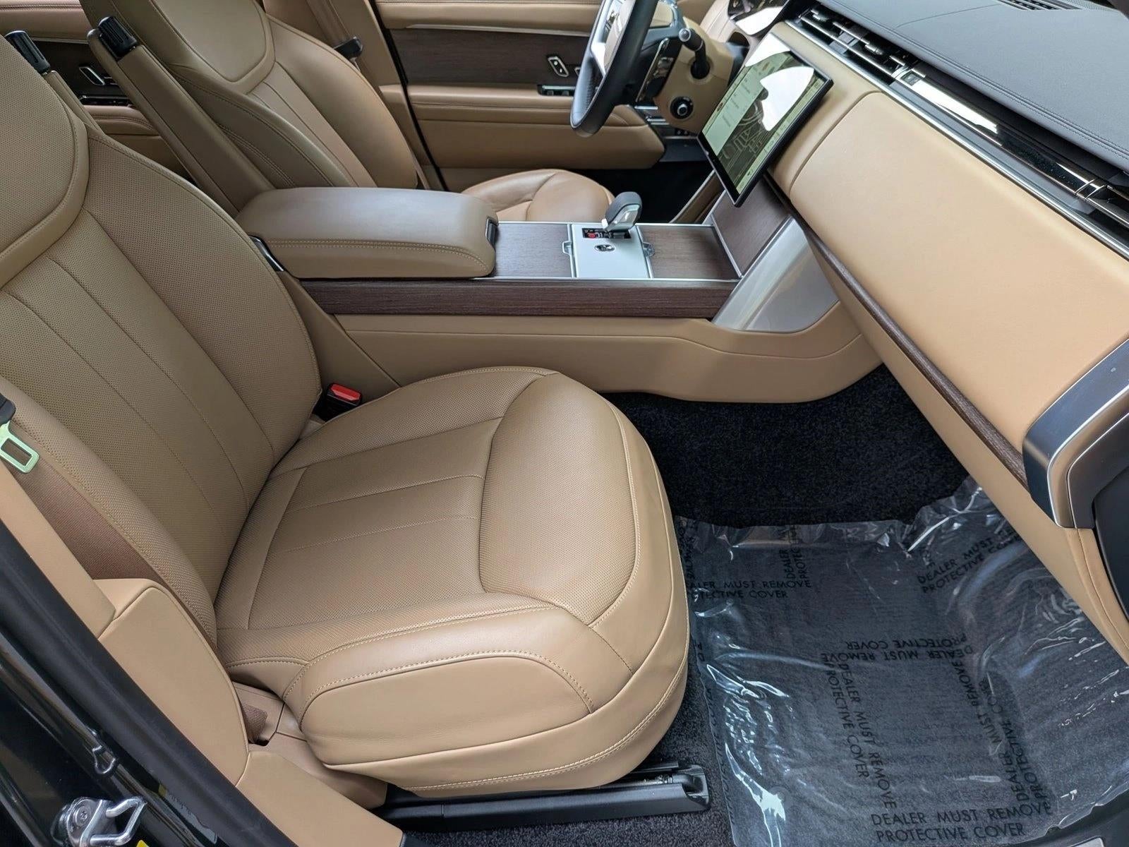 2024 Land Rover Range Rover P530 SE SWB
