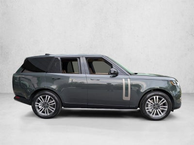2024 Land Rover Range Rover P530 SE SWB