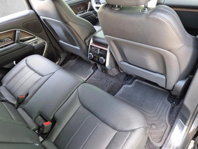 2025 Land Rover Range Rover P400 SE SWB