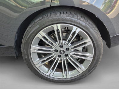 2025 Land Rover Range Rover P400 SE SWB