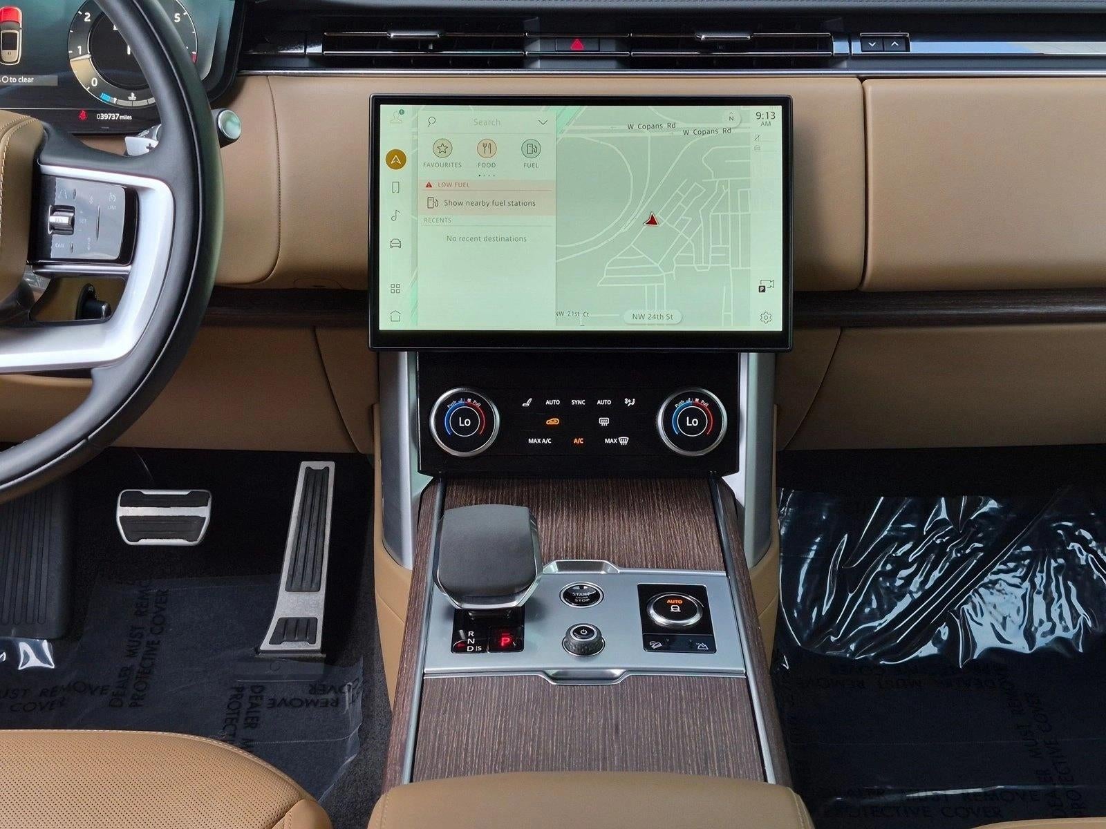 2023 Land Rover Range Rover P400 SE SWB