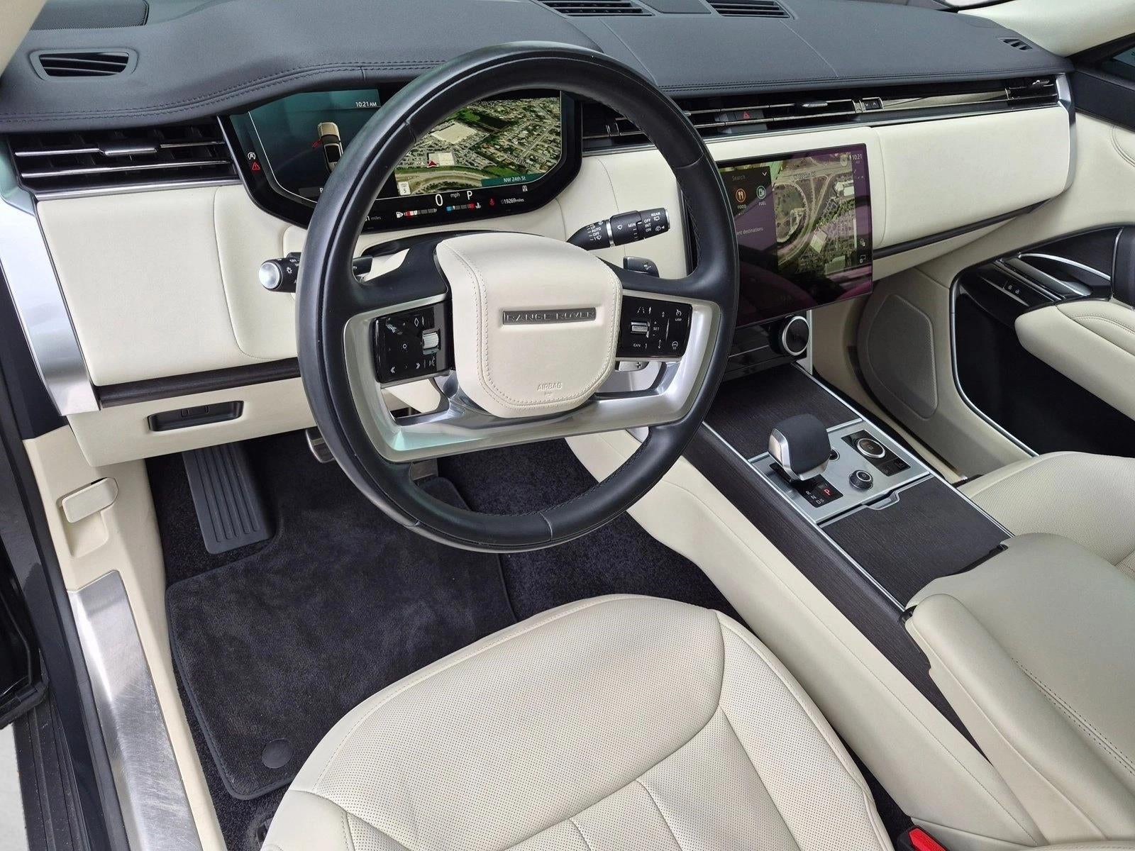 2023 Land Rover Range Rover P400 SE SWB