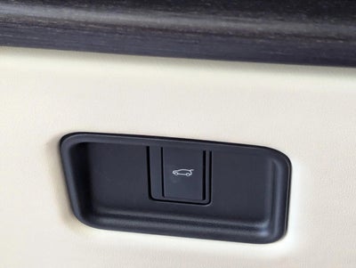 2023 Land Rover Range Rover P400 SE SWB