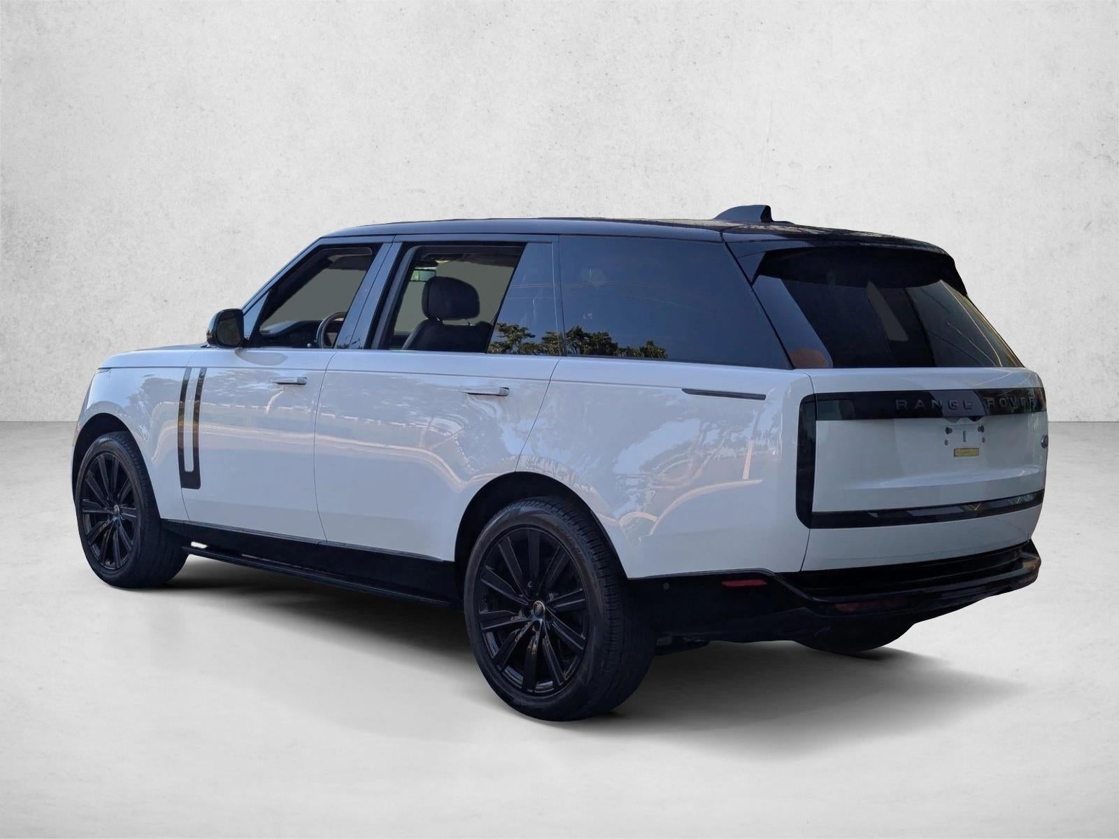 2023 Land Rover Range Rover P400 SE LWB 7 Seat