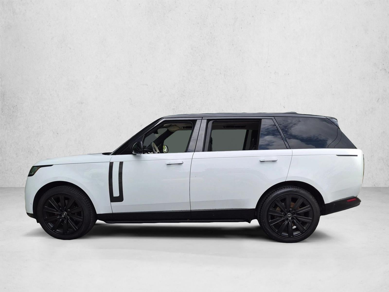2023 Land Rover Range Rover P400 SE LWB 7 Seat