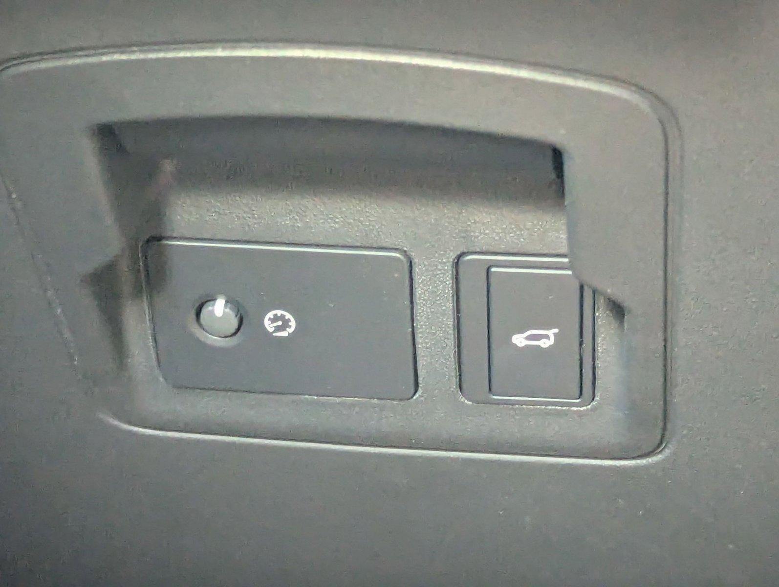 2026 Land Rover Range Rover Velar P250 S