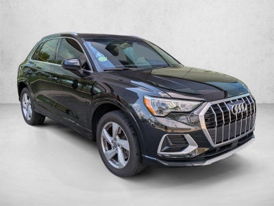 2020 Audi Q3 Premium 45 TFSI quattro