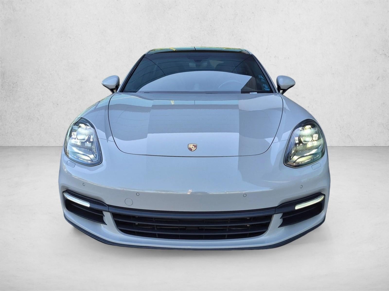 2018 Porsche Panamera 4 AWD