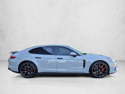 2018 Porsche Panamera 4 AWD