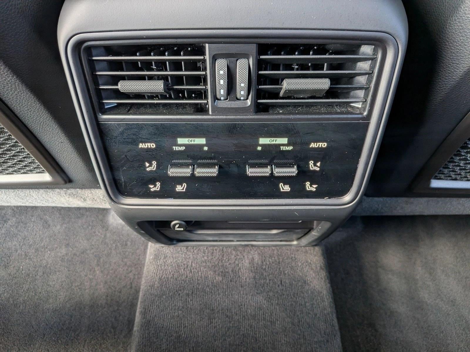 2024 Porsche Cayenne AWD