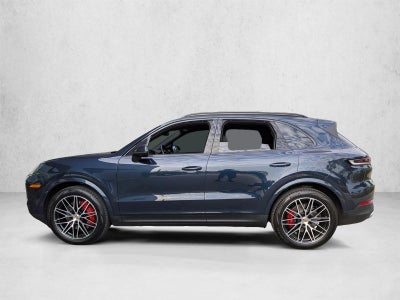 2024 Porsche Cayenne AWD