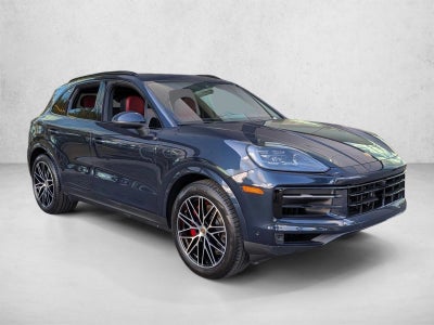 2024 Porsche Cayenne AWD