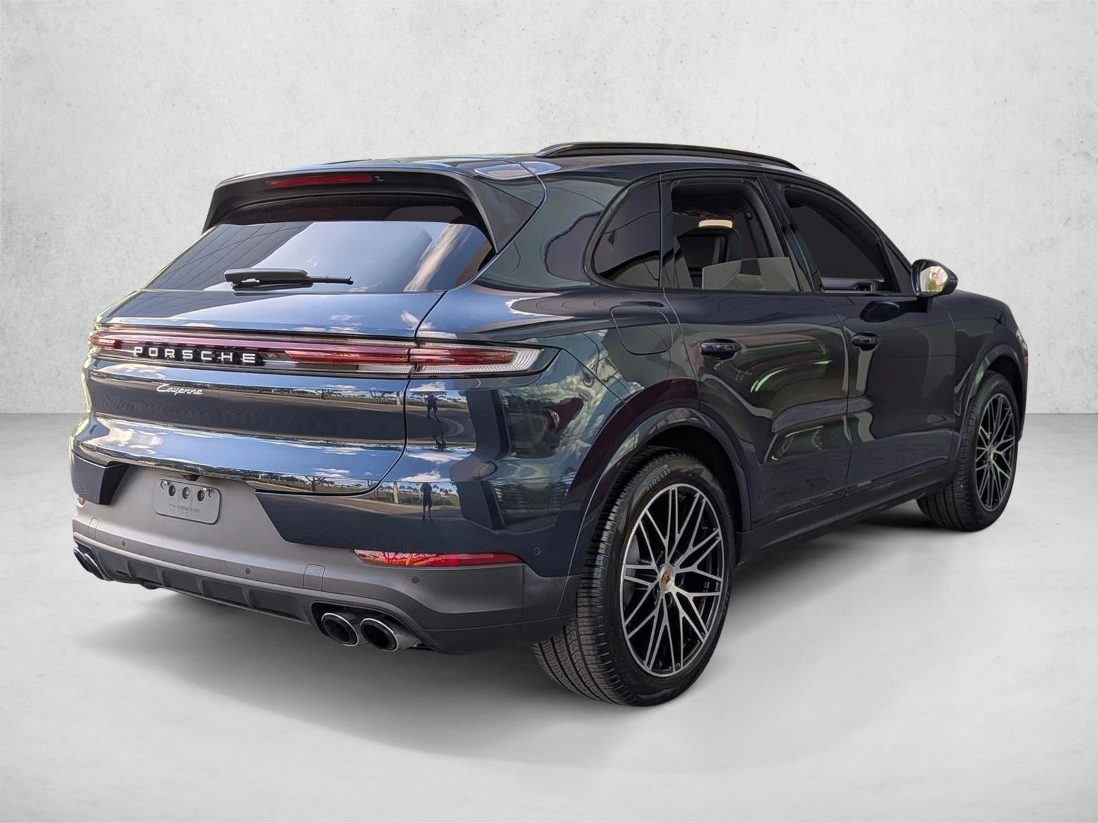 2024 Porsche Cayenne AWD