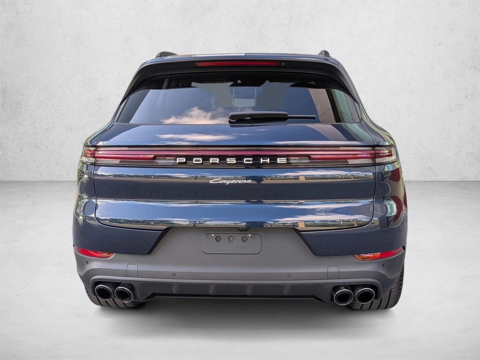 2024 Porsche Cayenne AWD