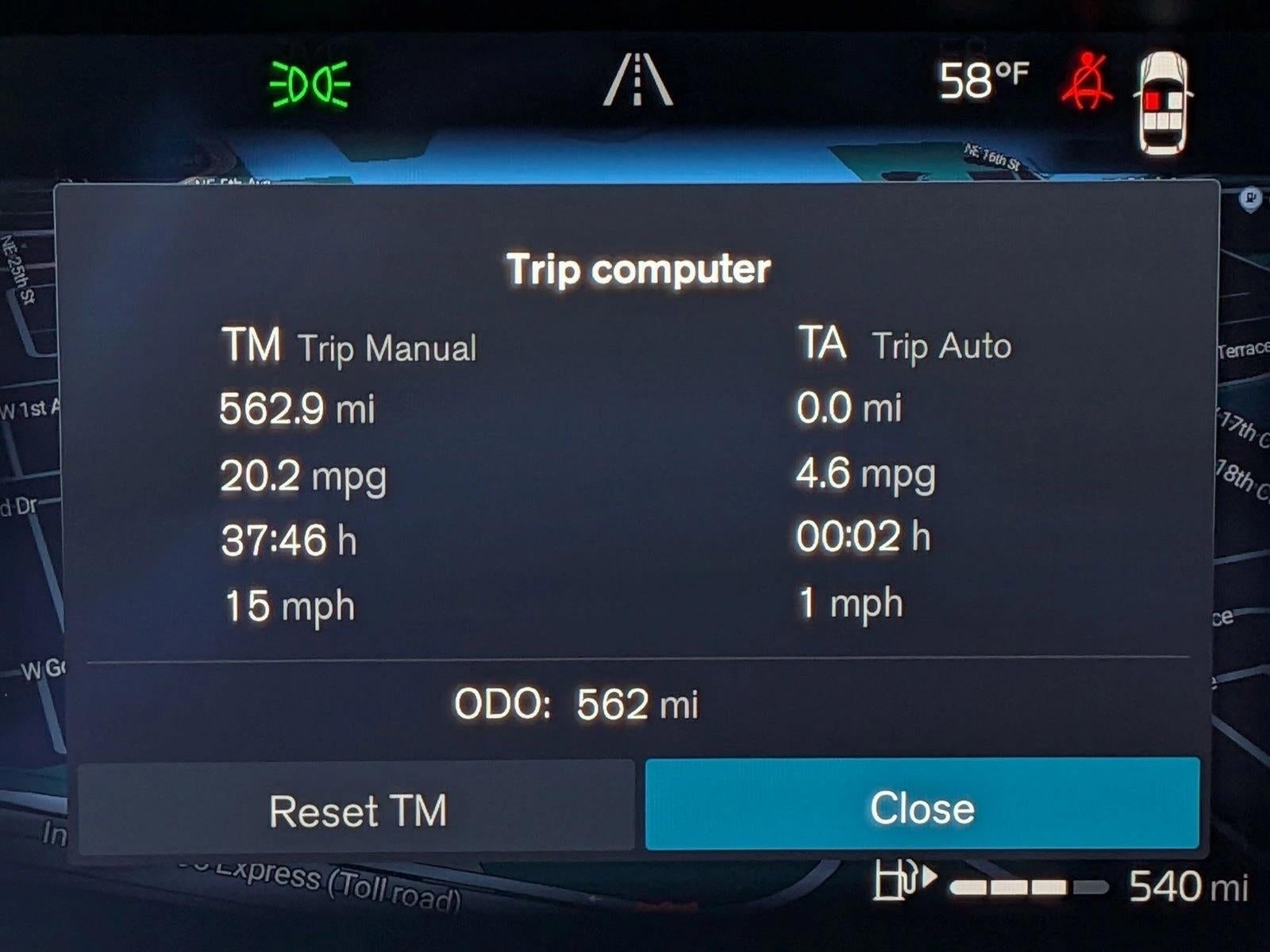 2025 Volvo XC60 B5 AWD Plus