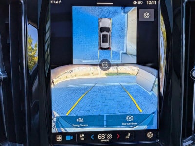 2025 Volvo XC60 B5 AWD Plus