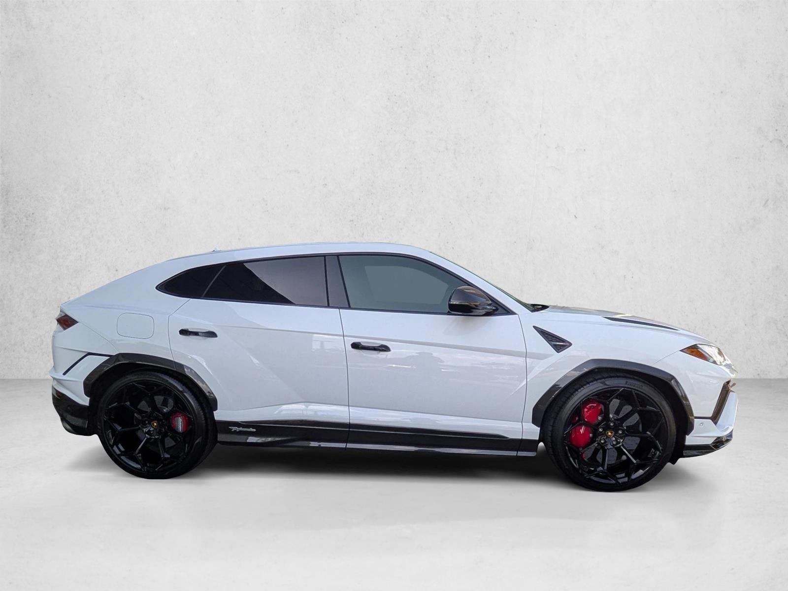 2023 Lamborghini Urus Performante AWD