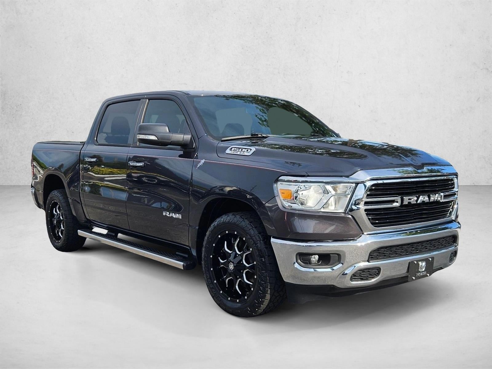 2019 RAM 1500 Big Horn/Lone Star 4x2 Crew Cab 5'7" Box