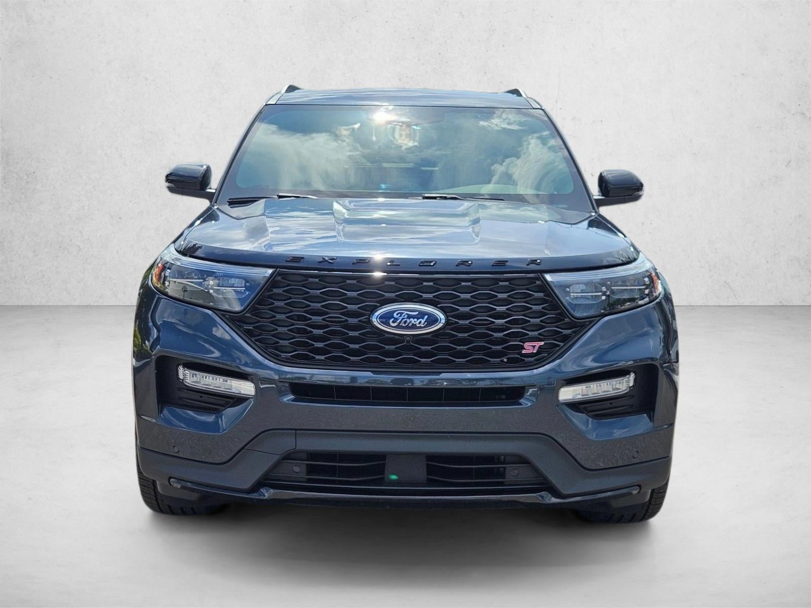 2023 Ford Explorer ST 4WD
