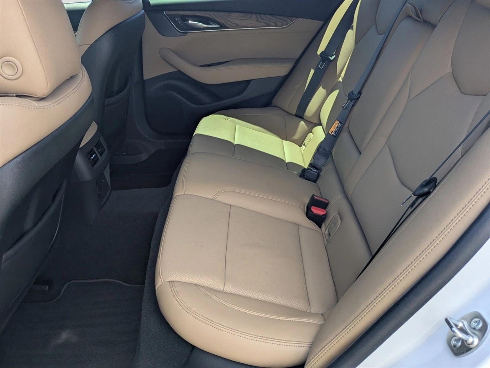 2025 Cadillac CT5 4dr Sdn Premium Luxury