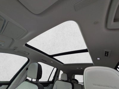 2026 GMC Acadia FWD Denali