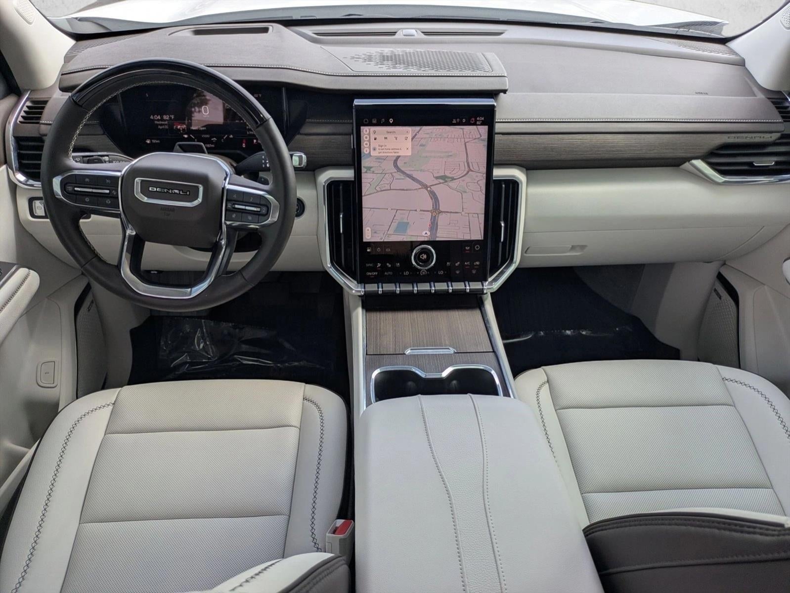 2026 GMC Acadia FWD Denali