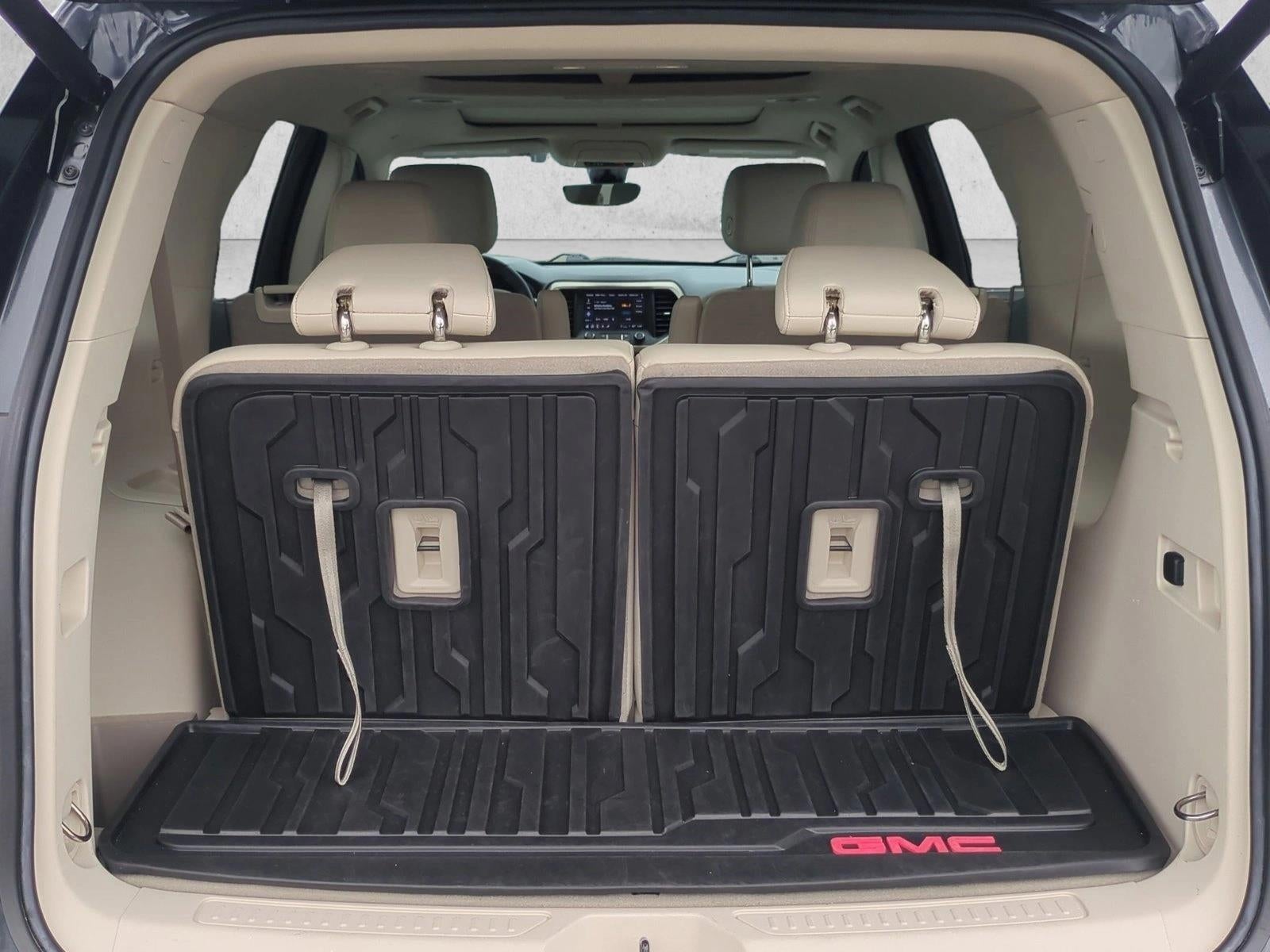 2023 GMC Acadia AWD Denali